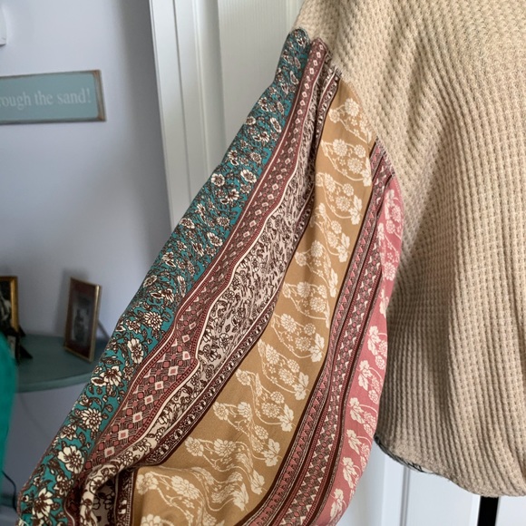 Blu Pepper top - Picture 3 of 9